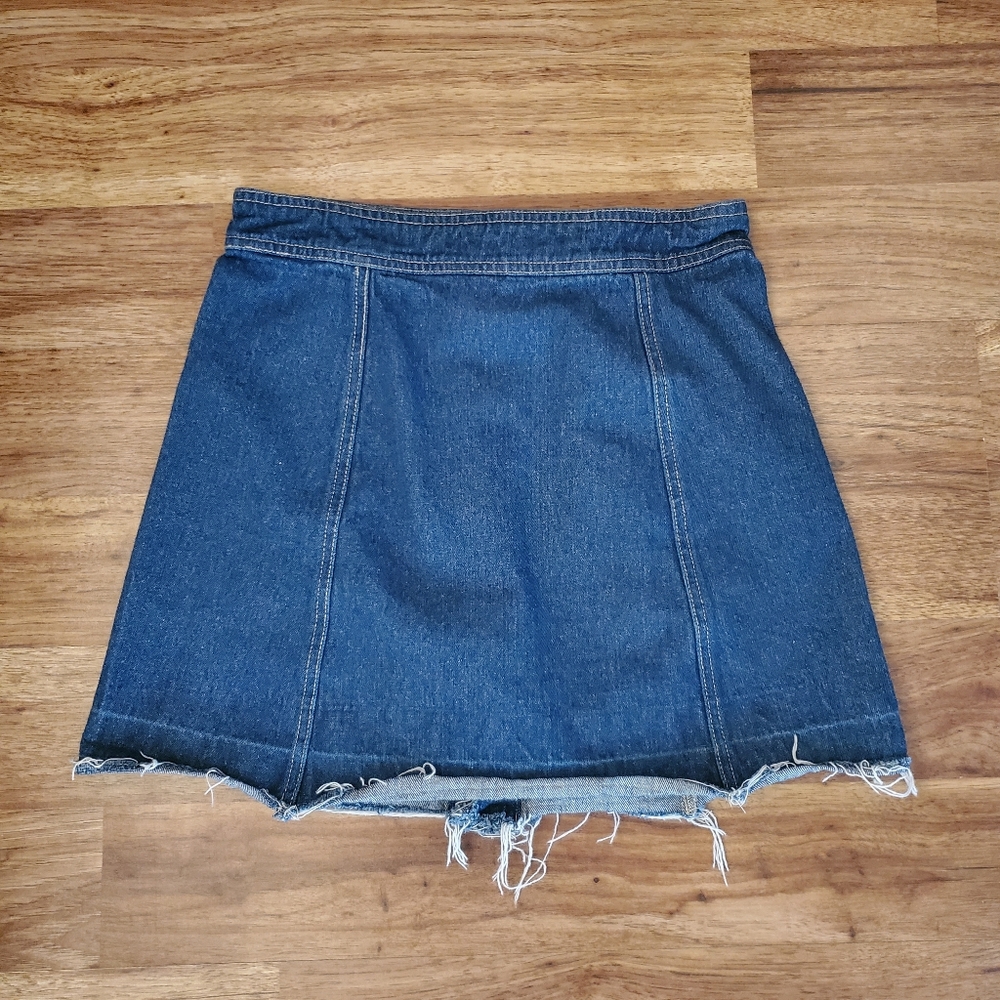 Sans Souci Mini Jean Skirt Size Small Dark Wash - Picture 2 of 5